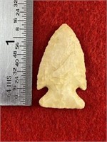 Extremely Fine Arrow Point    Indian Artifact Arro