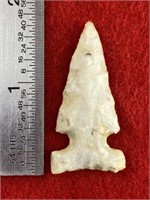 Extremely Fine Arrow Point    Indian Artifact Arro