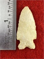 Extremely Fine Arrow Point    Indian Artifact Arro