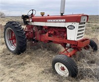 McCormick Farmall 560 Diesel Tractor