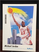 1992 MICHAEL JORDAN Premium NBA Card by SKYBOX