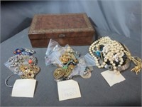 Jewelry Box & Costume Jewelry - Necklaces,