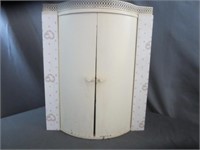 *Small Metal Cabinet/Medicine Cabinet Can Be Wall