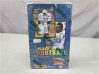 Fleer 1995 Football Cards - Sealed
