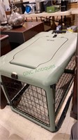 Pet Gear metal and plastic animal crate measures