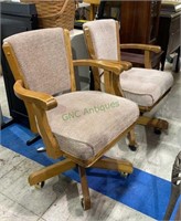 One pair of vintage-style padded seat and back