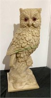 Vintage carved heavy composite owl measures 13