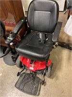 Electric mobility chair w lift
