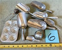 Vintage Scoops Lot with Extras