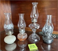 4x Vintage Oil Lamps