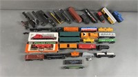 27pc HO Scale Trains w/ Lionel & For Parts