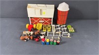 Vtg Fisher Price Family Play Farm Playset