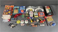 Lrg Lot Vtg Rack Toys & Related w/Snoopy