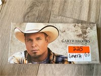 GARTH BROOKS ULTIMATE COLLECTION. CDS