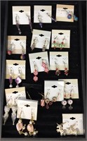 JEWELRY / 15 PAIRS HAND CRAFTED EARRINGS