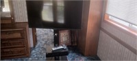 38" FLAT SCREEN TV WITH STAND