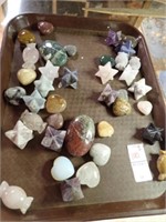 COLLECTION OF POLISHED STONES