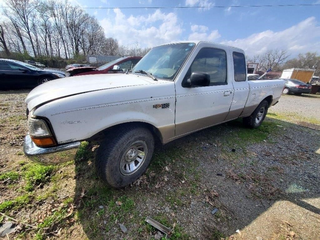 Smith Wrecker Services - Cabot - Online Auction