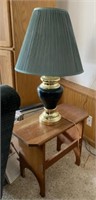 Side Table w/ Lamp