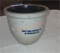 HAWTHORNE pottery crock