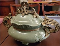 LARGE ORNATE CENTERPIECE COVERED BOWL