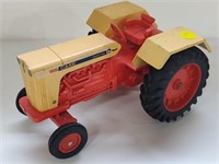 CASE 1030 COMFORT KING TRACTOR