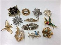 Vintage Brooches X 12 Cora
