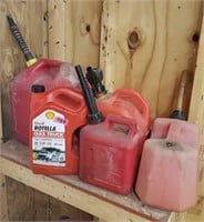 Gas cans and partial oil