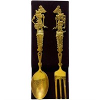 Vintage Gold Colored Cutlery Wall Plaque