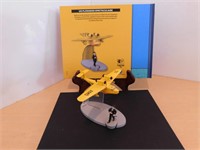 Bande déssiné Tintin no4 (avion en métal)