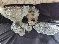 Pressed pattern glass: punch bowl, 4 punch cups,