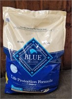 NEW!! BLUE BUFFALO DOG FOOD 38 lbs