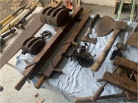 TABLE OF MIX PRIMITIVE TOOLS / BROADAXE / PULLEYS