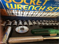 Small tool kits & wrenches