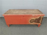 Vintage Painted Cedar Chest Someone Started Strip