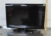 Toshiba 32" TV w/remote, tested