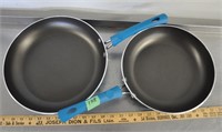 2 Tramontina frying pans, unused