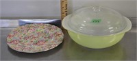 Vintage Pyrex casserole & plate