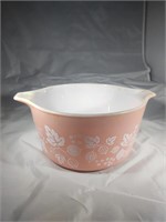 Vintage Pyrex gooseberry pattern 6-in bowl