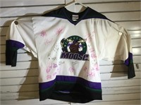 Minnesota moose autographed hockey jersey