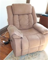 Angi Xinyue Lift Recliner Chair w/Massage & Heat