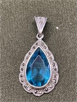 STERLING SILVER PENDANT WITH BLUE STONE AND