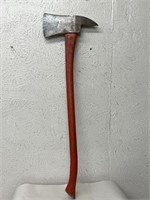 VINTAGE 34 INCH FIRE FIGHTER’S AXE