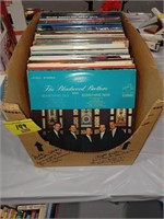 BOX OF VINYL RECORD ALBUMS