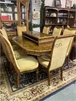 Vintage Oak Dining Table w/8 Chairs