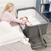 W3875 Infant Bedside Bassinet w/Wheels Grey