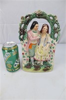 ANTIQUE STAFFORDSHIRE COURTING COUPLE