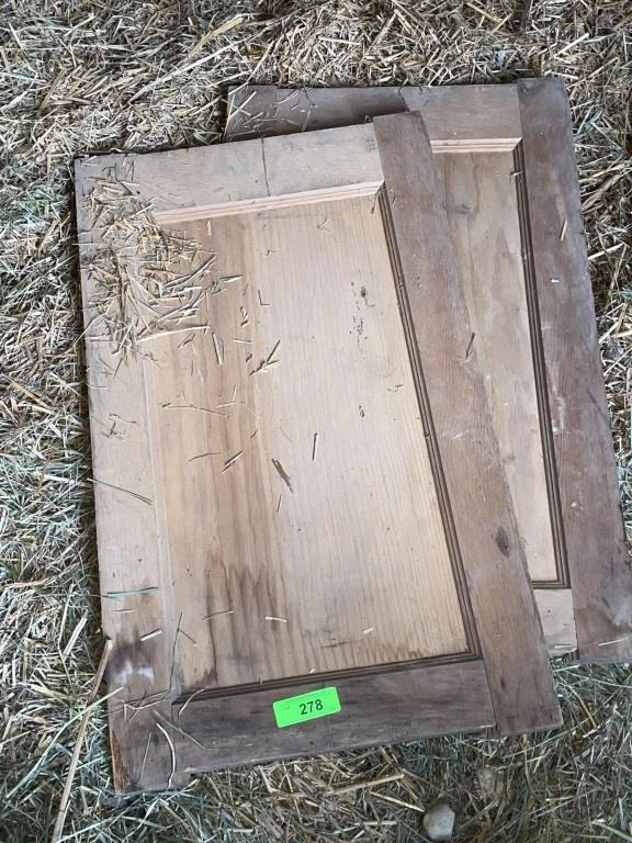 MOVING AUCTION - ANTIQUES, COLLECTIBLES, BARN ITEMS, ETC.