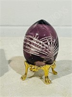 art glass 4" egg on stand
