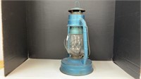 DIETZ no.8 air pilot hanging train lantern 13.25’’